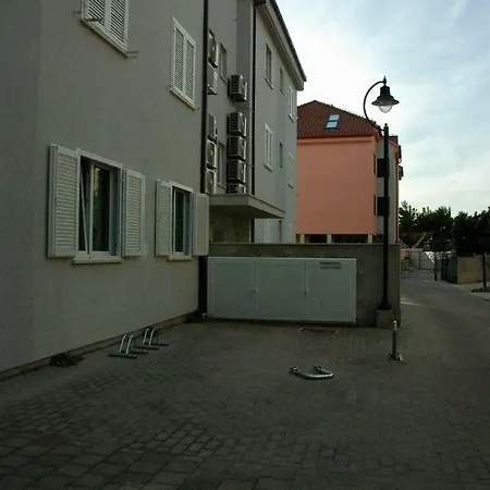 Apartment Studio Put Oleandera Bol